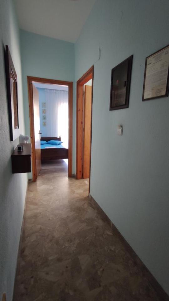 Ainalis Apartament *