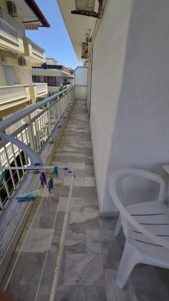 Ainalis Apartament *